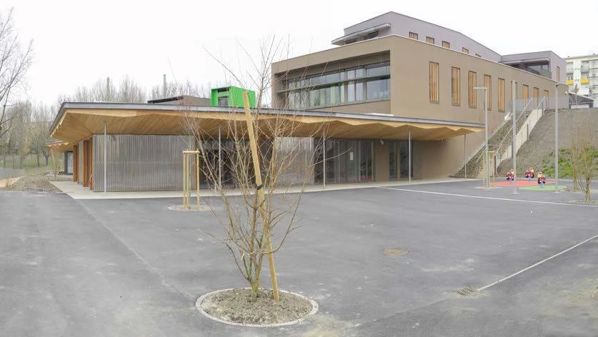 Groupe scolaire à Farébersviller