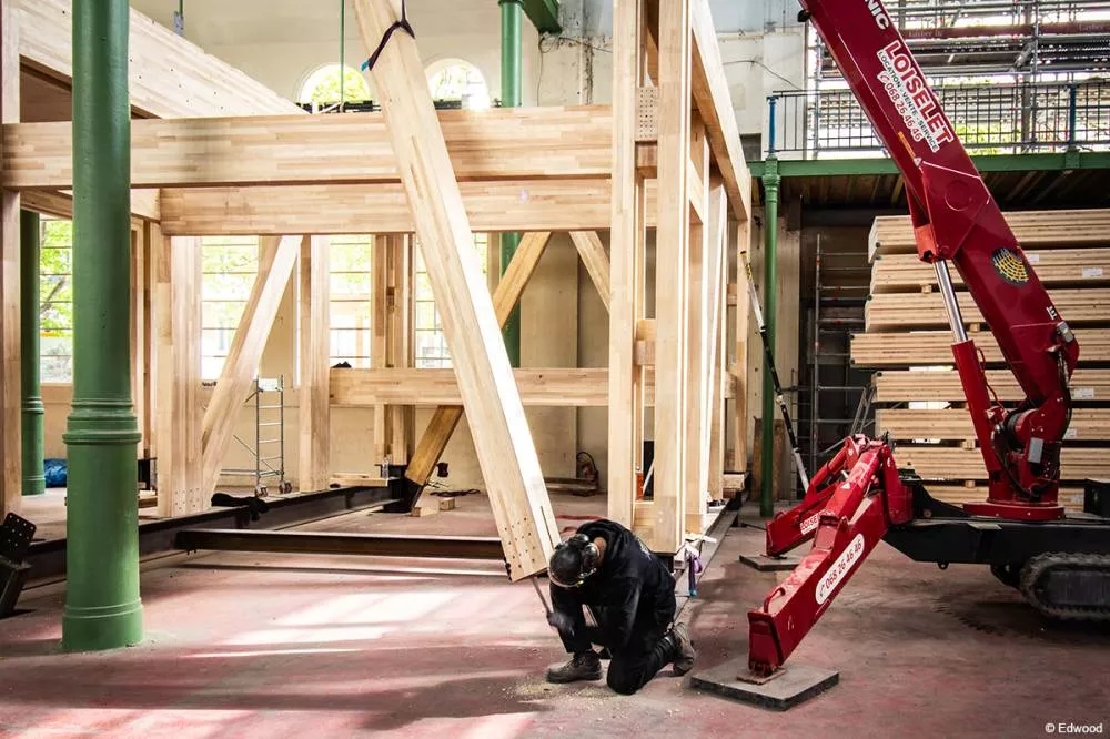 Crédit photo EDWOOD : Pose de la structure BLC