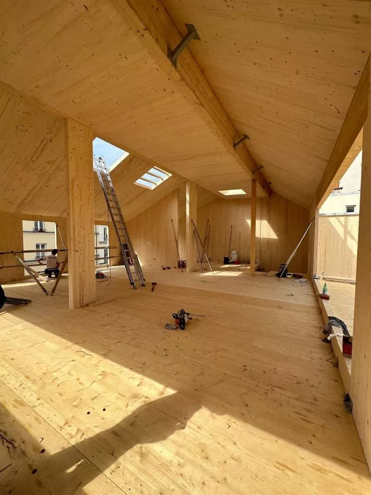 Crédit photo J.F. BOURDET Architecte : Panneaux CLT en partie apparents