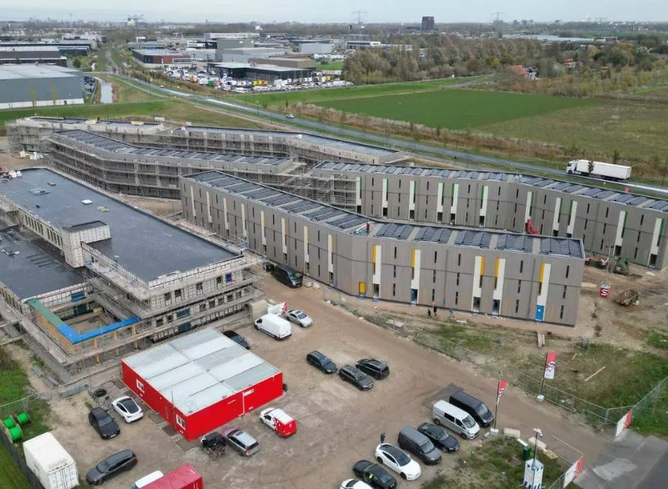 Crédit photo La Maison De Demain : Bureaux et logements