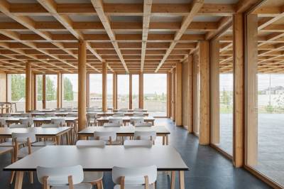 Cr�dit photo HARARI Architecture : Vue int�rieure sur la salle de restauration