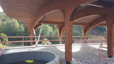 Cr�dit photo BOIS2BOO : Vue depuis le parking du d�pose-minute